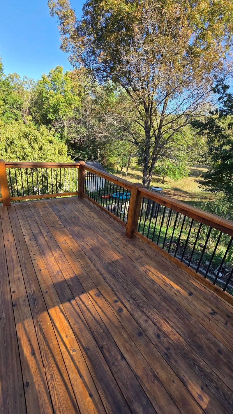 Deck Staining in Methuen